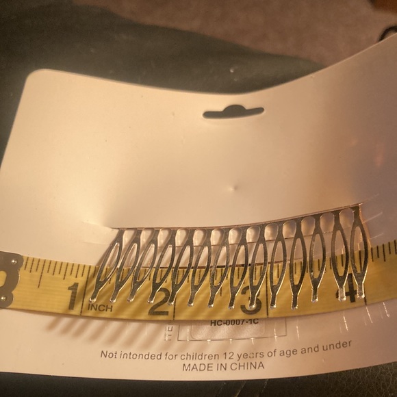 Wedding Hair Jewelry - Picture 7 of 8